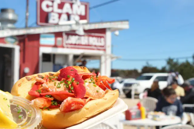Clam Bar, Hamptons - Gay-Friendly Bar in Hamptons